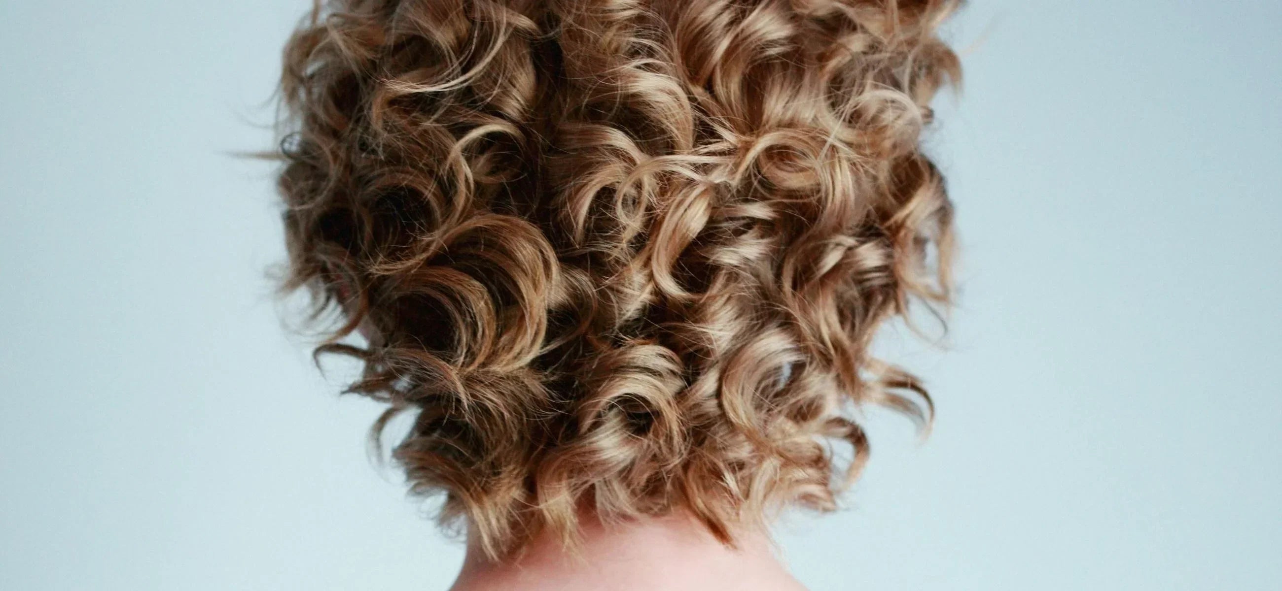 fade-lockiges-haar