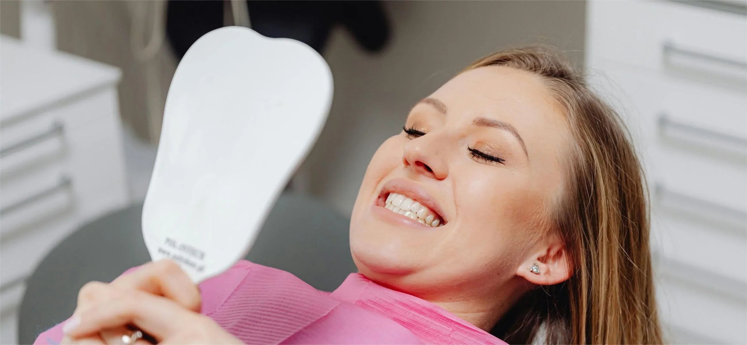 Wie lange Zähne putzen? – Tipps zur idealen Putzzeit